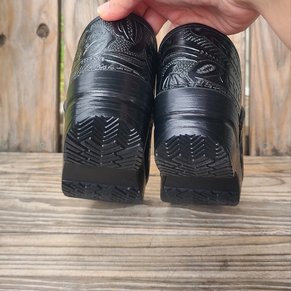 Dansko clogs - Picture 3 of 11